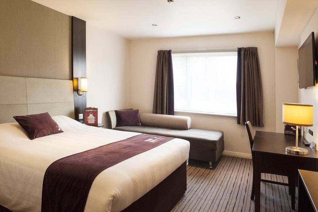 Premier Inn London Elstree / บอร์แรมวูด ห้อง รูปภาพ